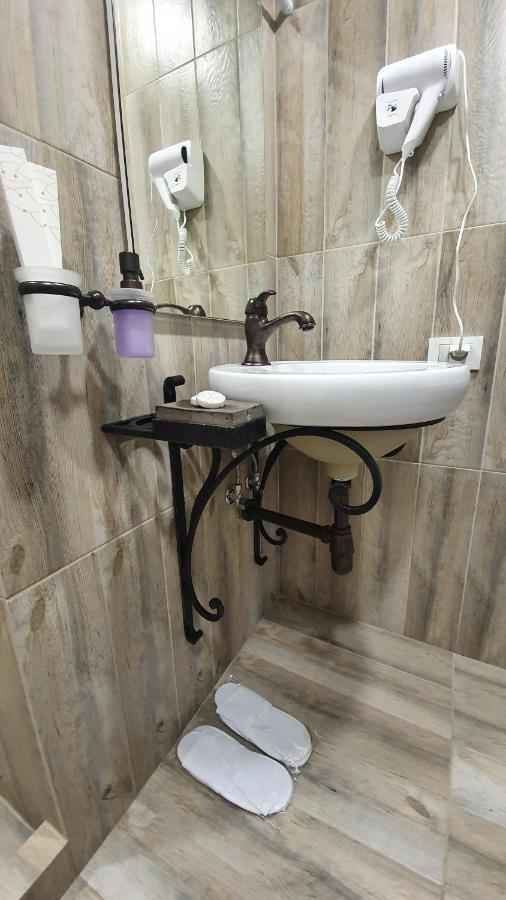 Jinjotel ギュムリ エクステリア 写真